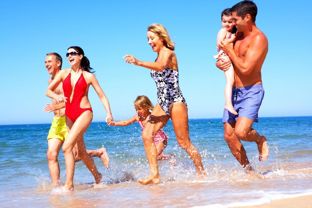 Holiday Home Michela Milano Marittima Bagian luar foto